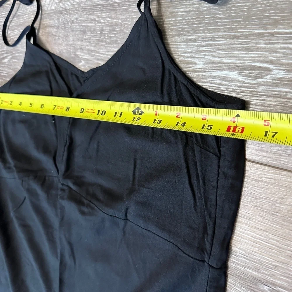 #11)  Old Navy Black lightweight  wide leg jumpsuit Size XS